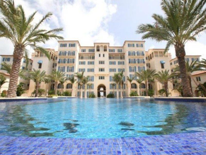 Отель The Regent Grand Грейс-Бэй Экстерьер фото
